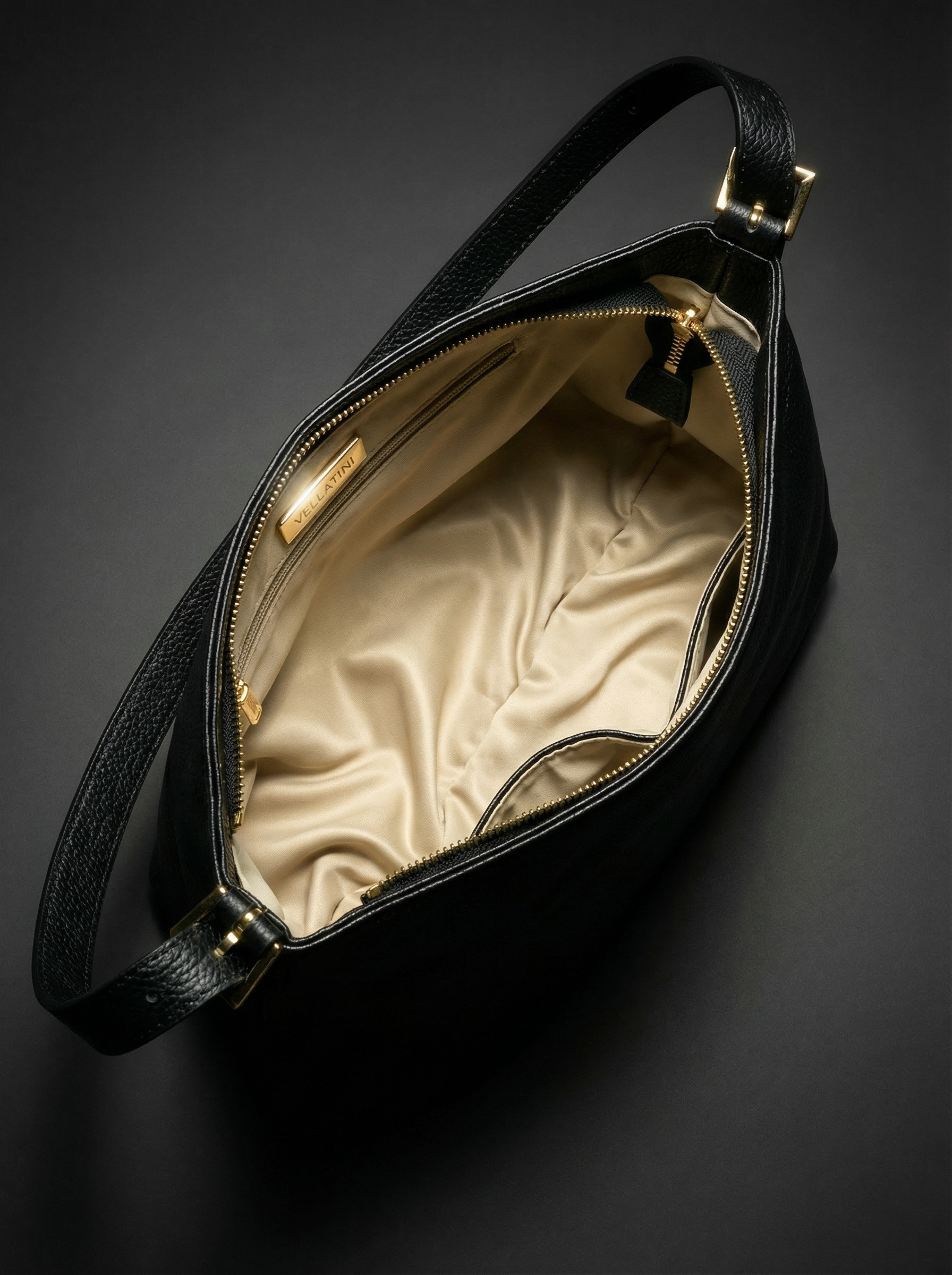 Alessa Black Leather Shoulder Bag