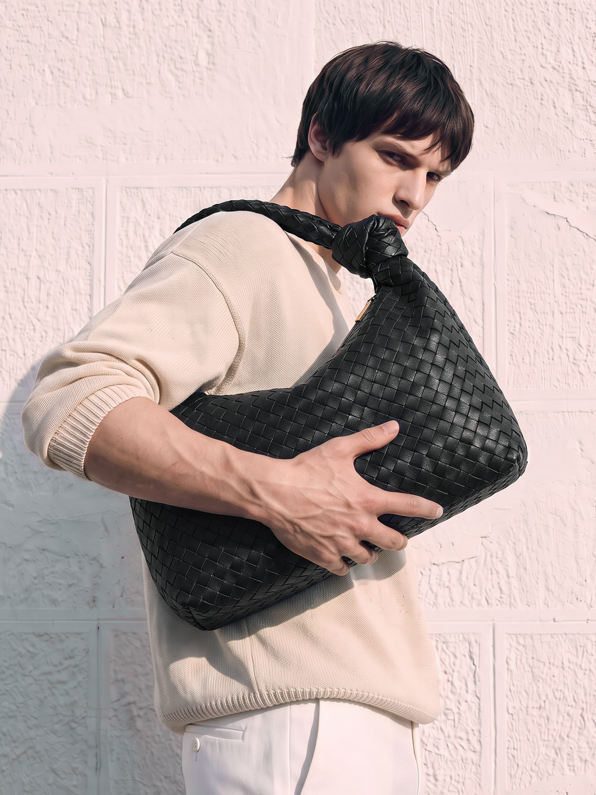 Nodo Black Woven Shoulder Bag