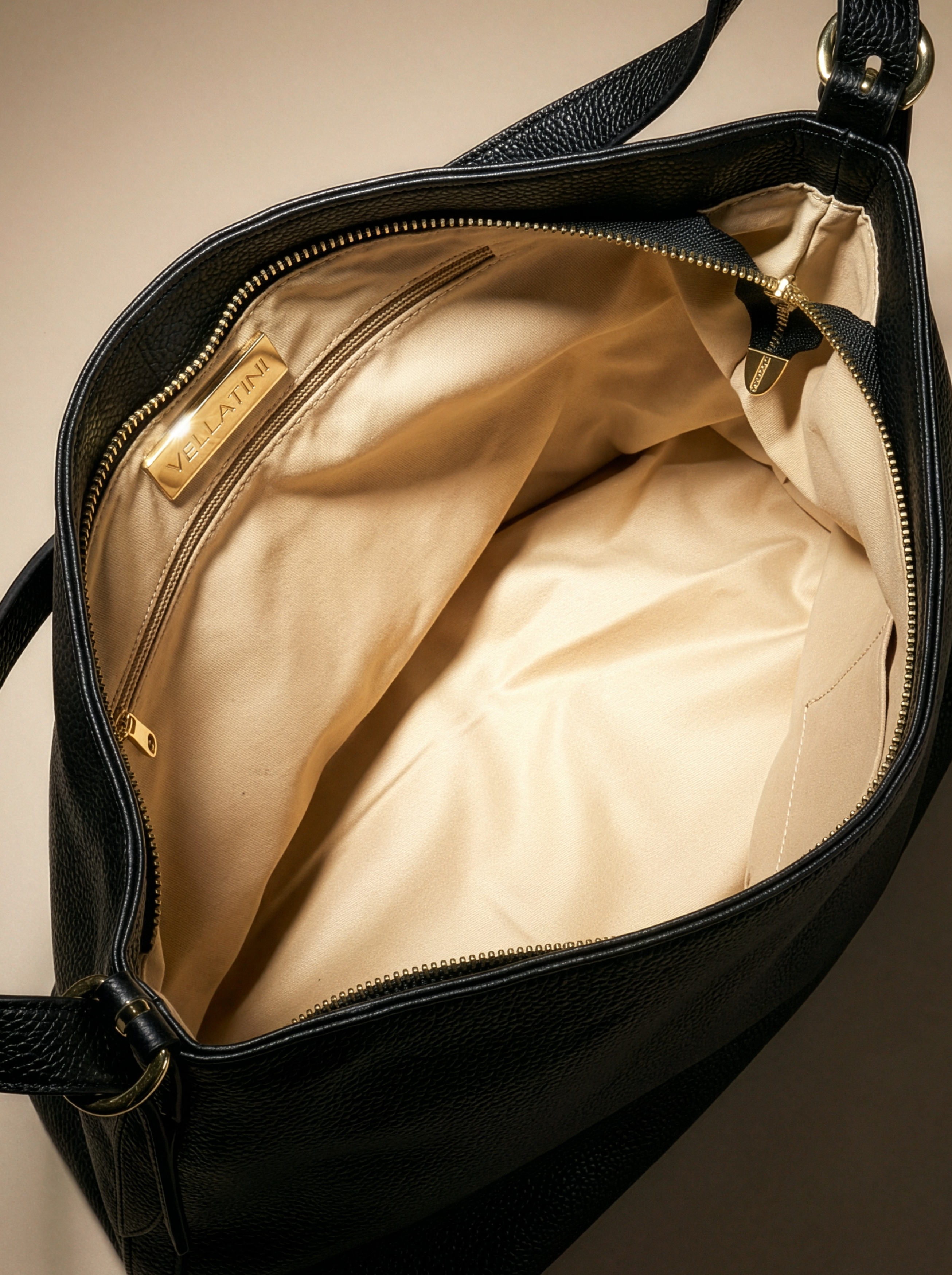 Veluna Black Leather Hobo Bag