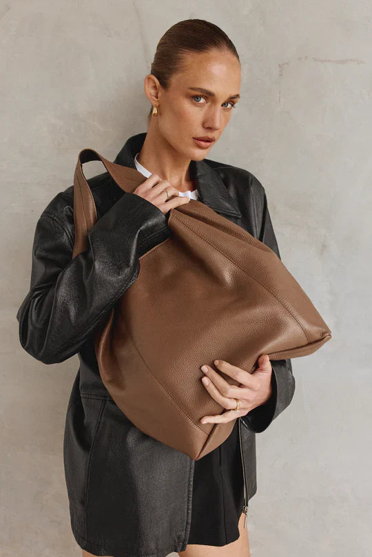 Scarlett 2.0 Milk Chocolate Leather Hobo